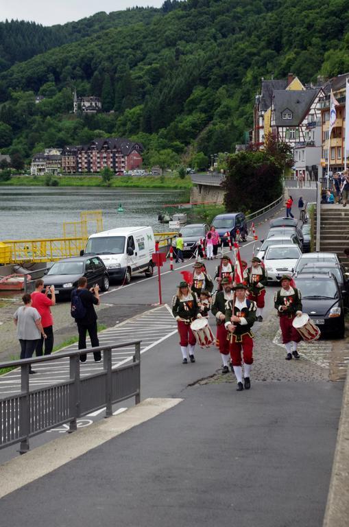 Ferienwohnung Ad Monte Cochem Exterior foto