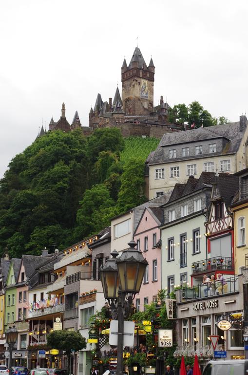 Ferienwohnung Ad Monte Cochem Zimmer foto